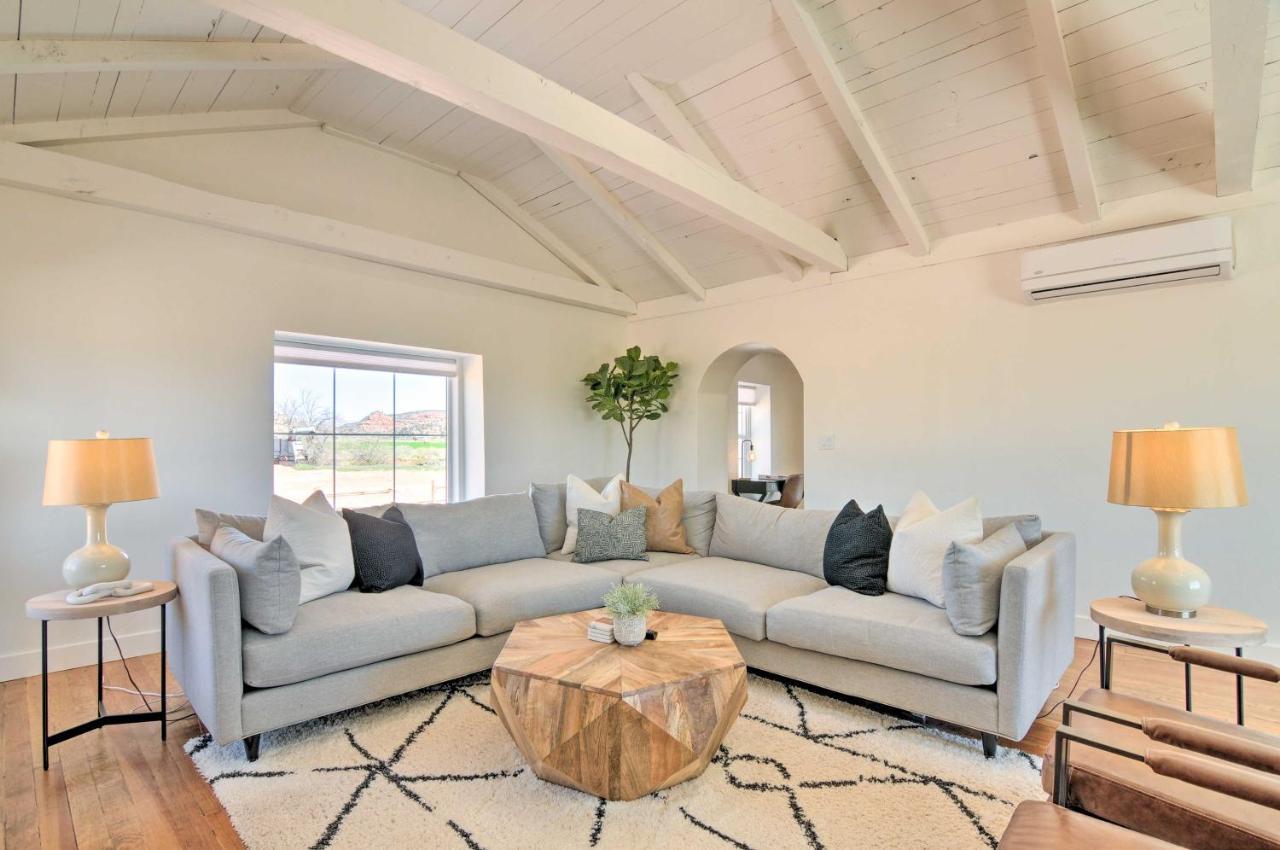 קנב Modern Ranch House With Fire Pit And Valley Views מראה חיצוני תמונה